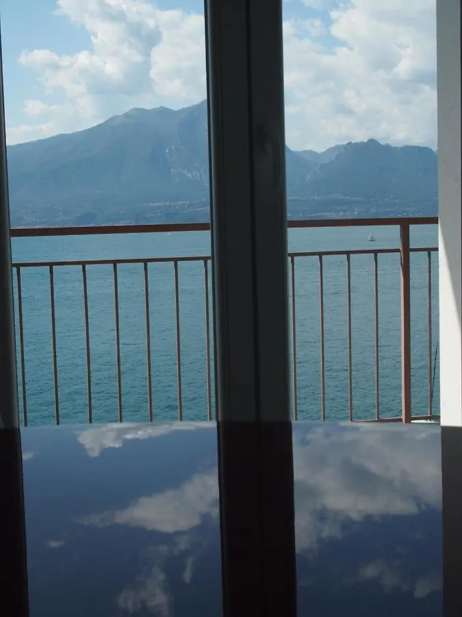 Casapi' Villa Torri Del Benaco Italy